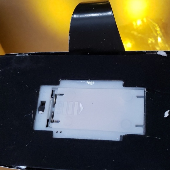 Greenidea LED Snowman Stocking Holder in Silver - Picture 6 of 11